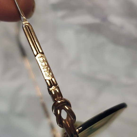 VINTAGE GUCCI EYE GLASSES - Picture 3 of 11